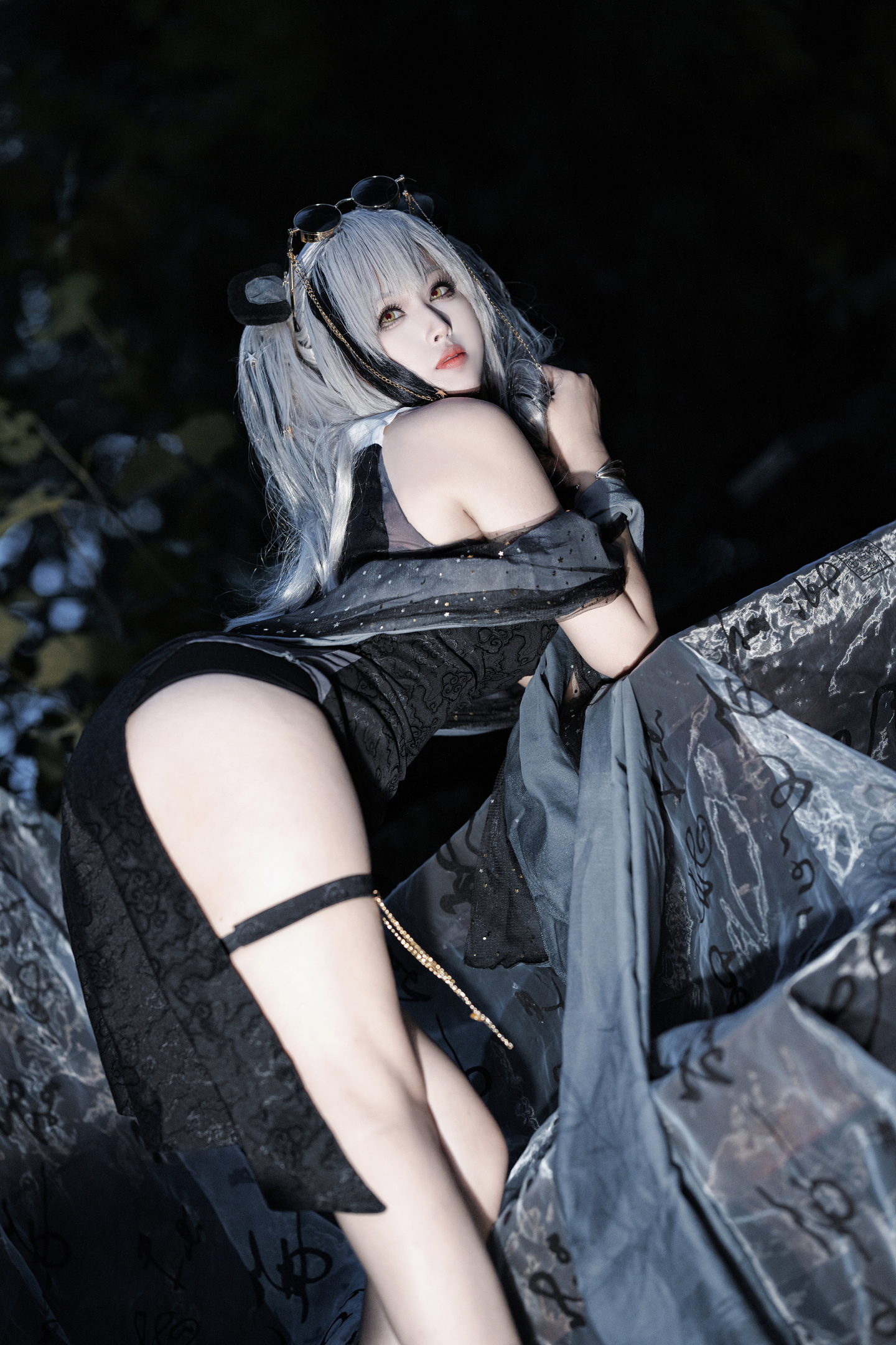 明日方舟 食铁兽 音律联觉 cosplay